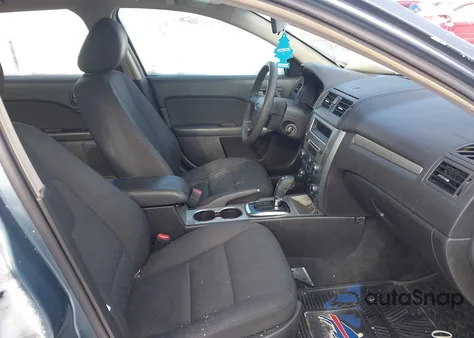 2011 Ford Fusion Se z USA, uszkodzony, nr VIN 3FAHP0HA0BR208335